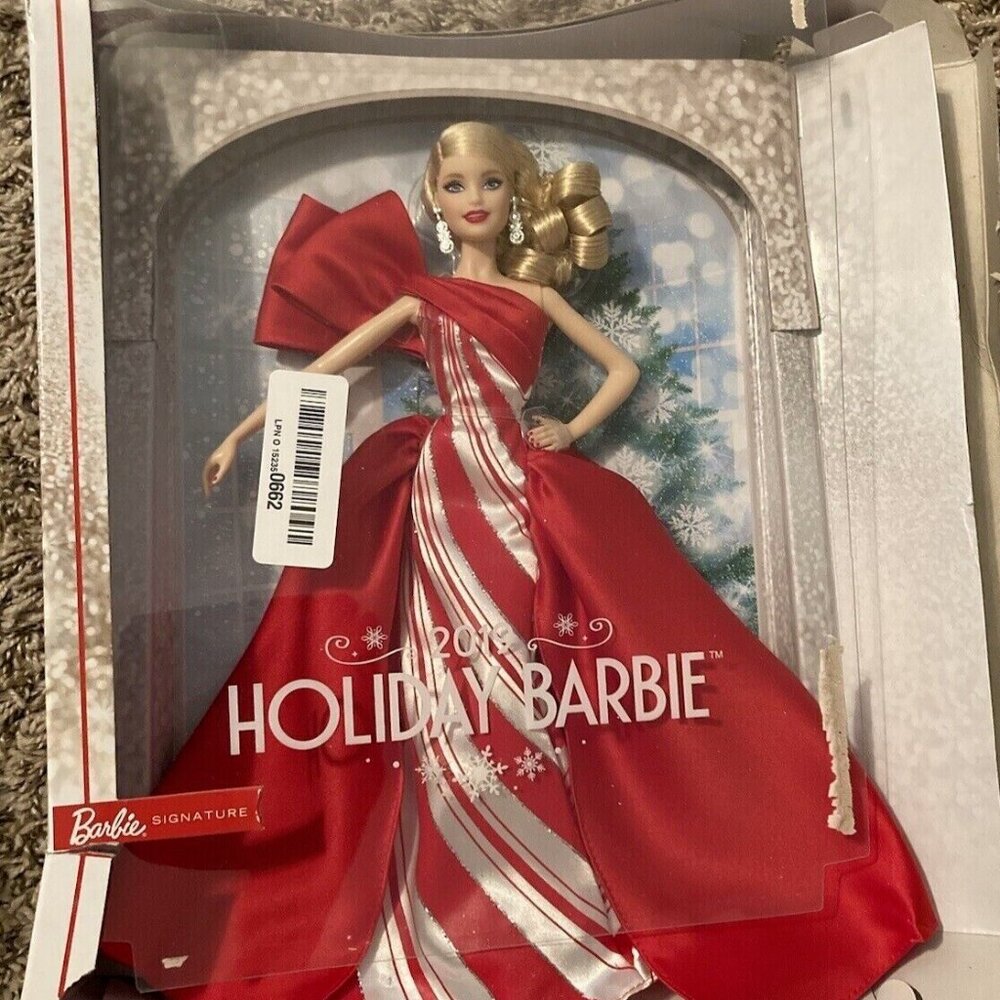 2019 Blonde Holiday Barbie Doll